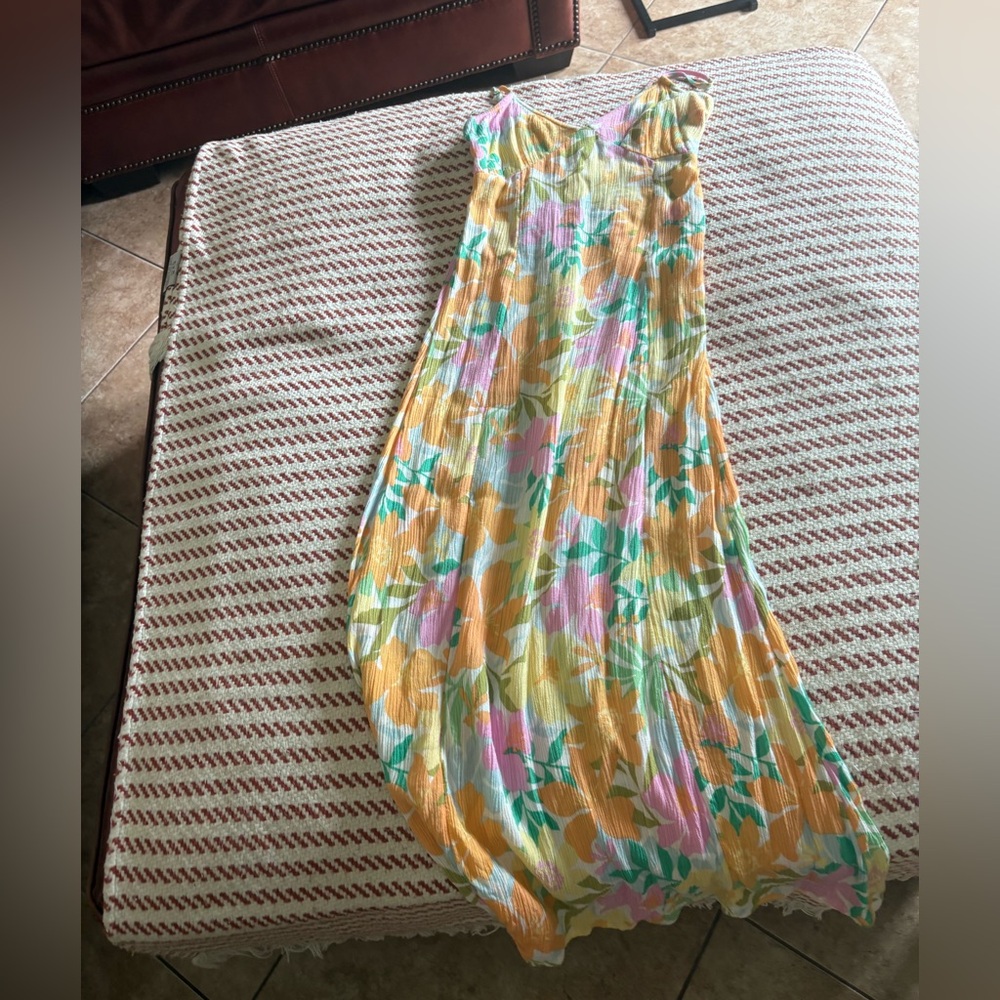 Billabong dress